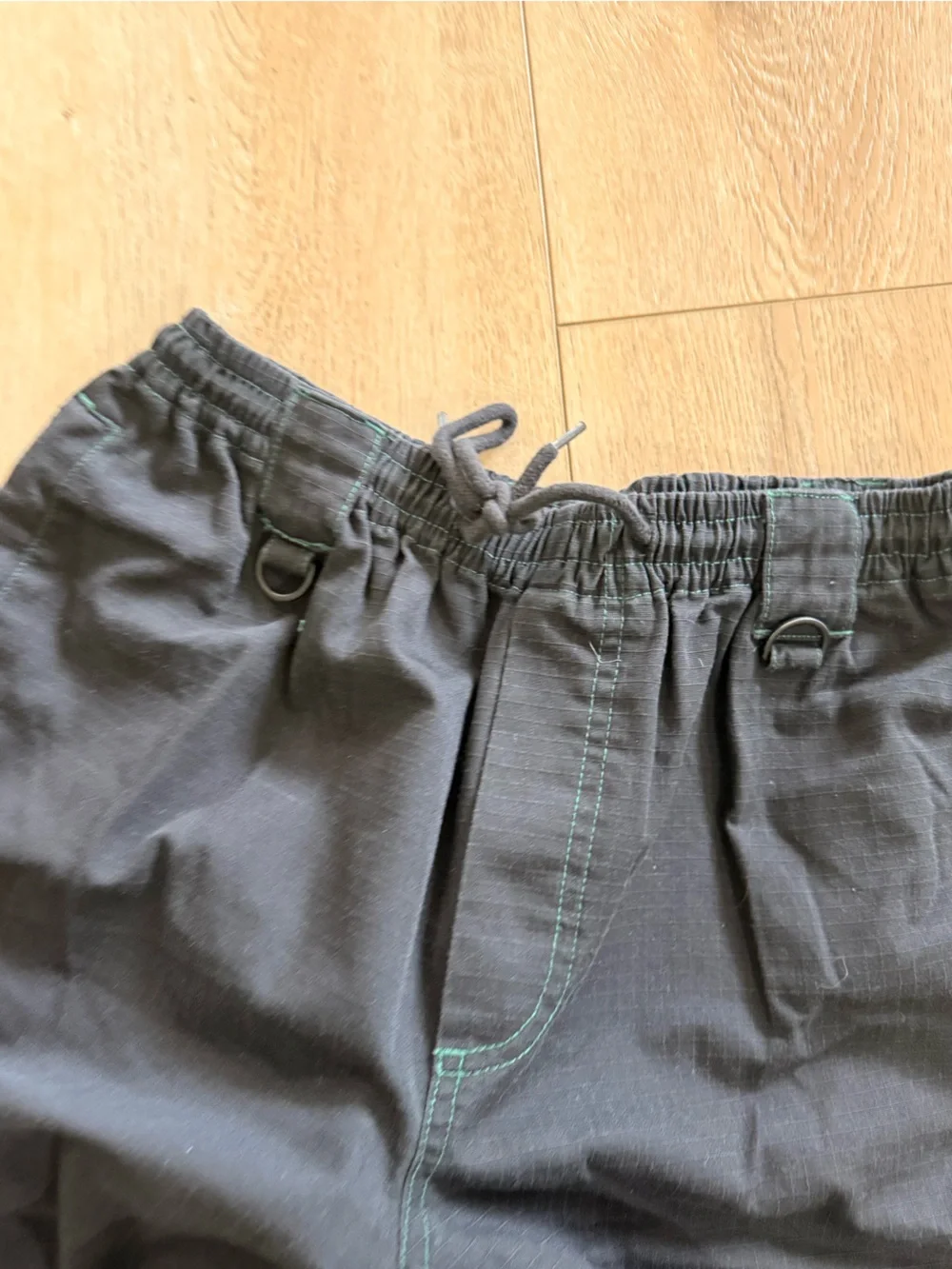 CCS skate‎ pants size small short